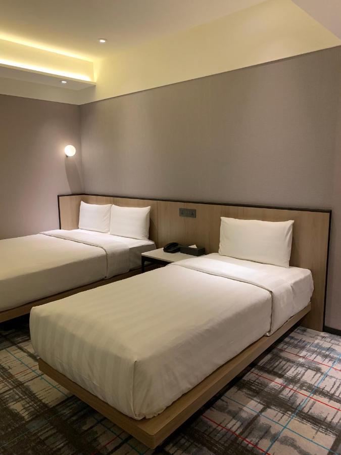 Hotel Midtown Richardson Taipeh Exterior foto